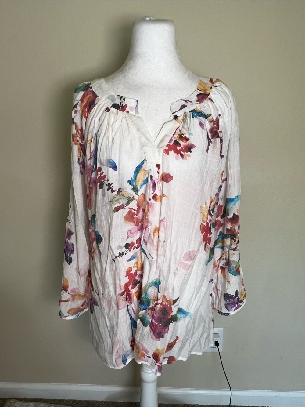 Spense White Multicolor Floral Crinkle Tunic Blouse Split Neck Long Sleeve L NWT